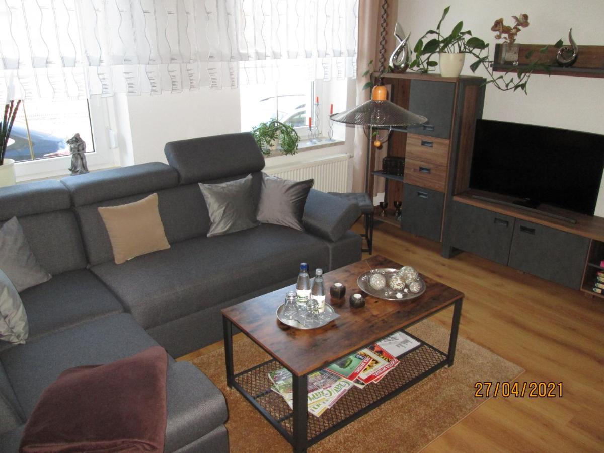 Zentrale-Ruhige Ferienwohnung Reichenbach im Vogtland Buitenkant foto